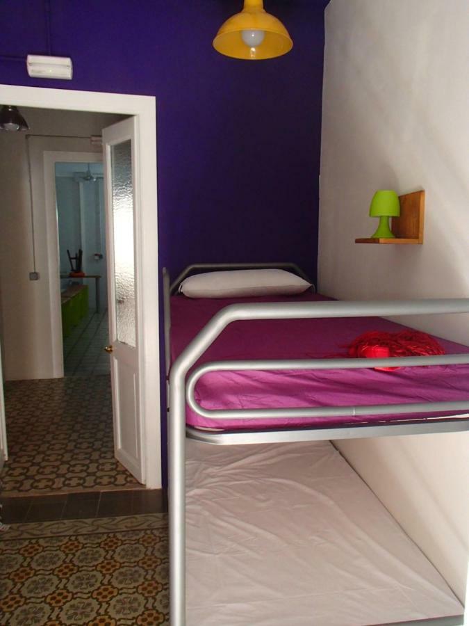 Tgnrooms Hostal *