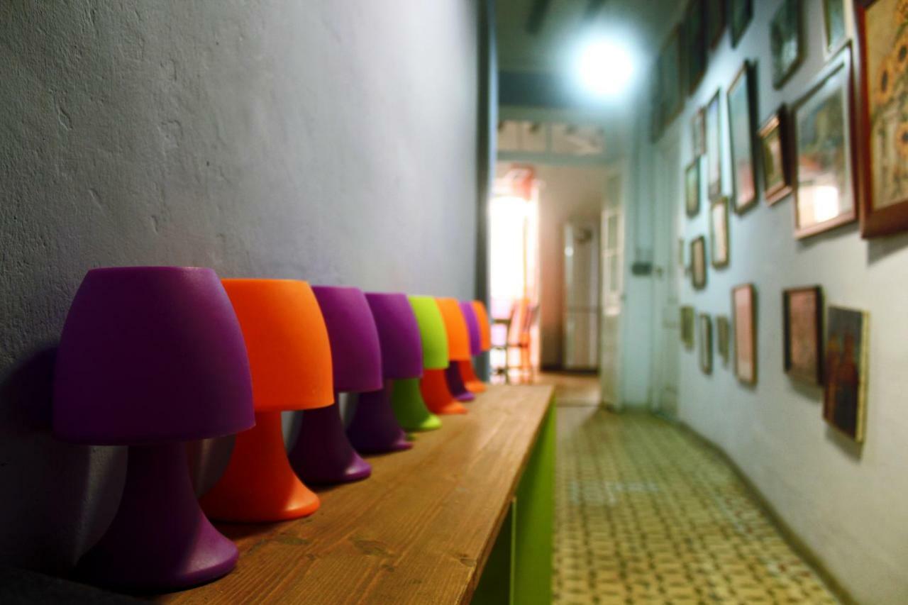 Tgnrooms Hostal